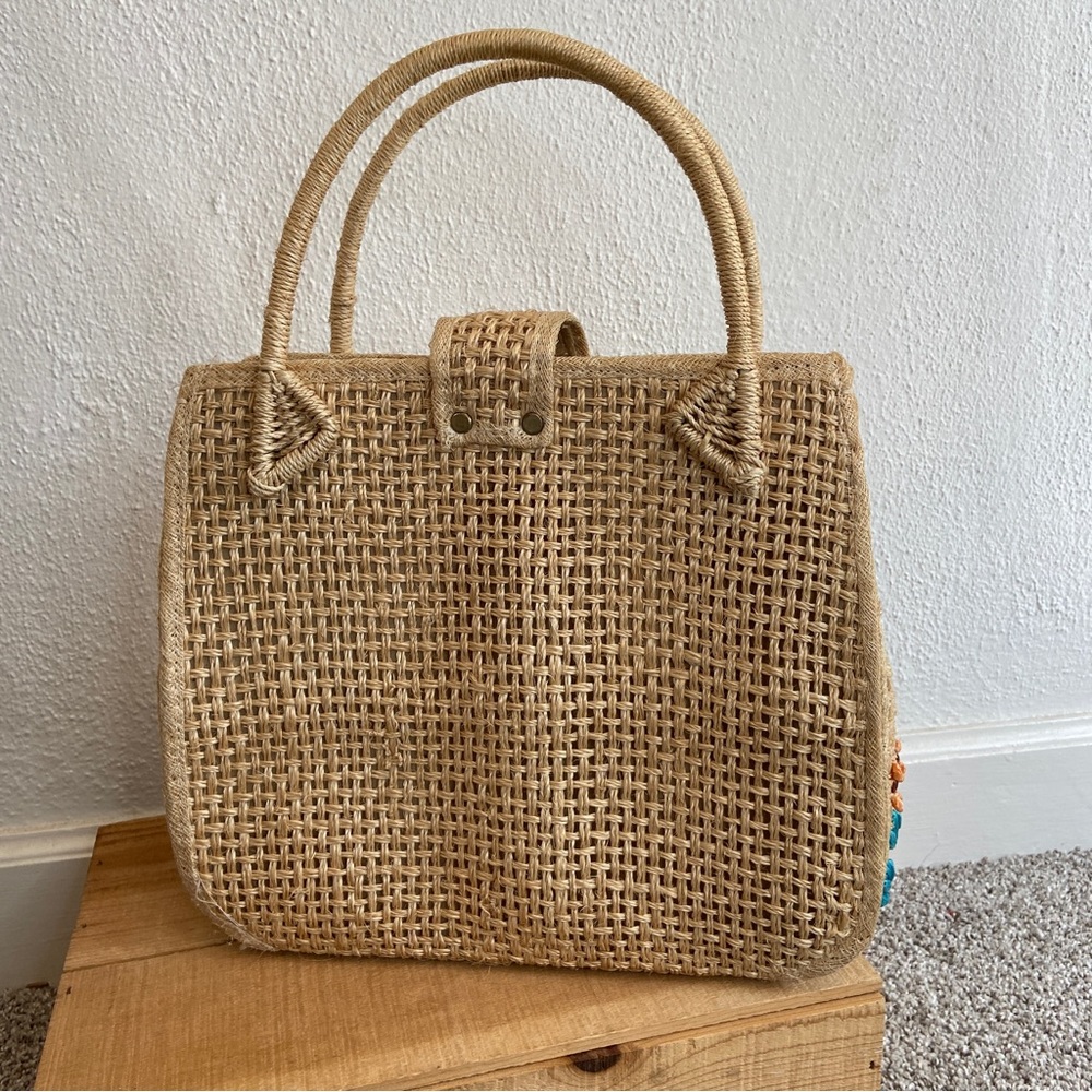 Vintage Floral Embroidered Tote Bag - Picture 7 of 9